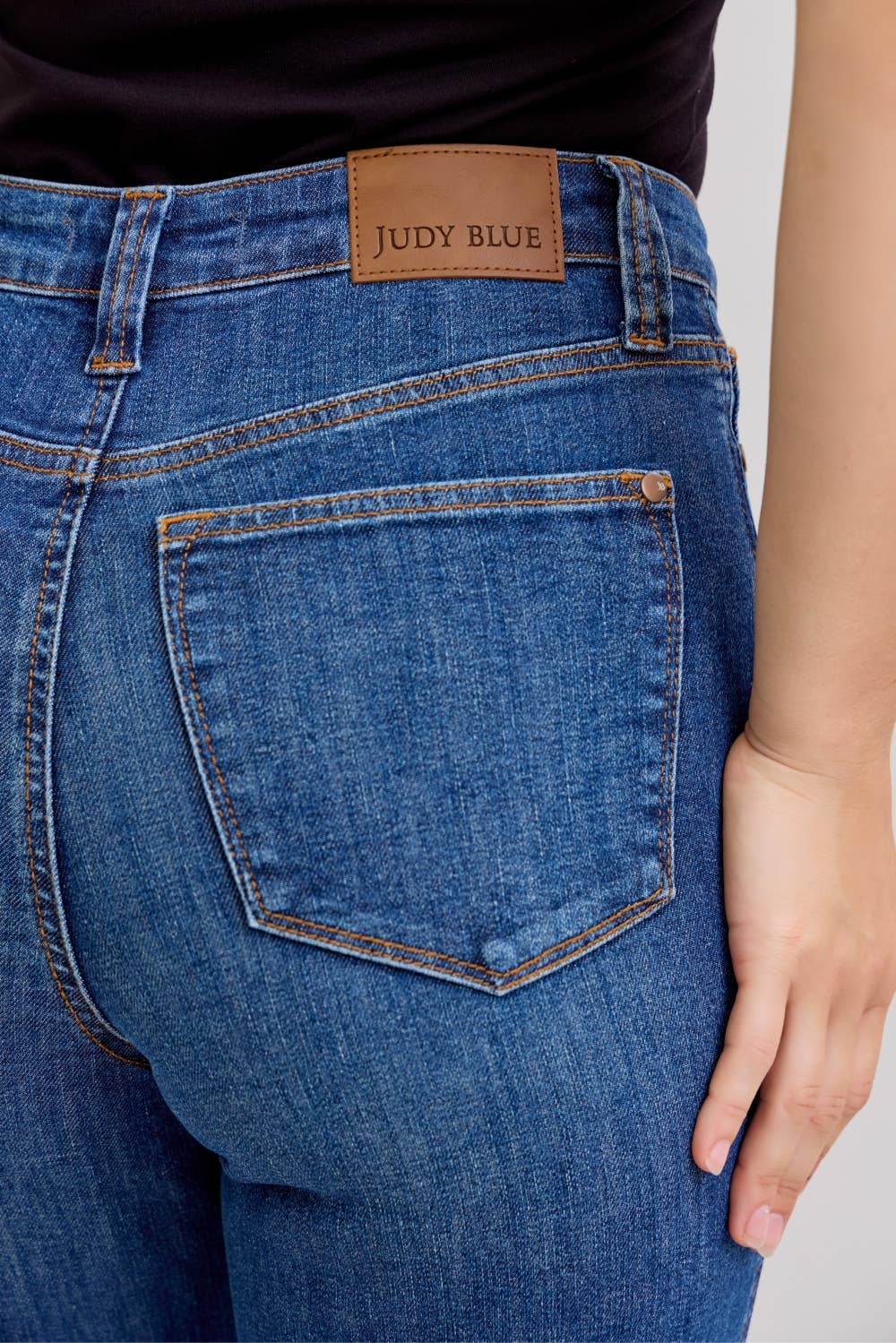 HW Tummy Control Straight Judy Blue Jeans